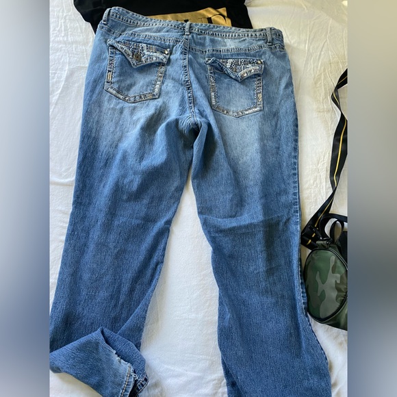 Dark wash Faded Glory Pants Womens 20W Denim Boyfriend Distressed Comfy Slim - Picture 3 of 7